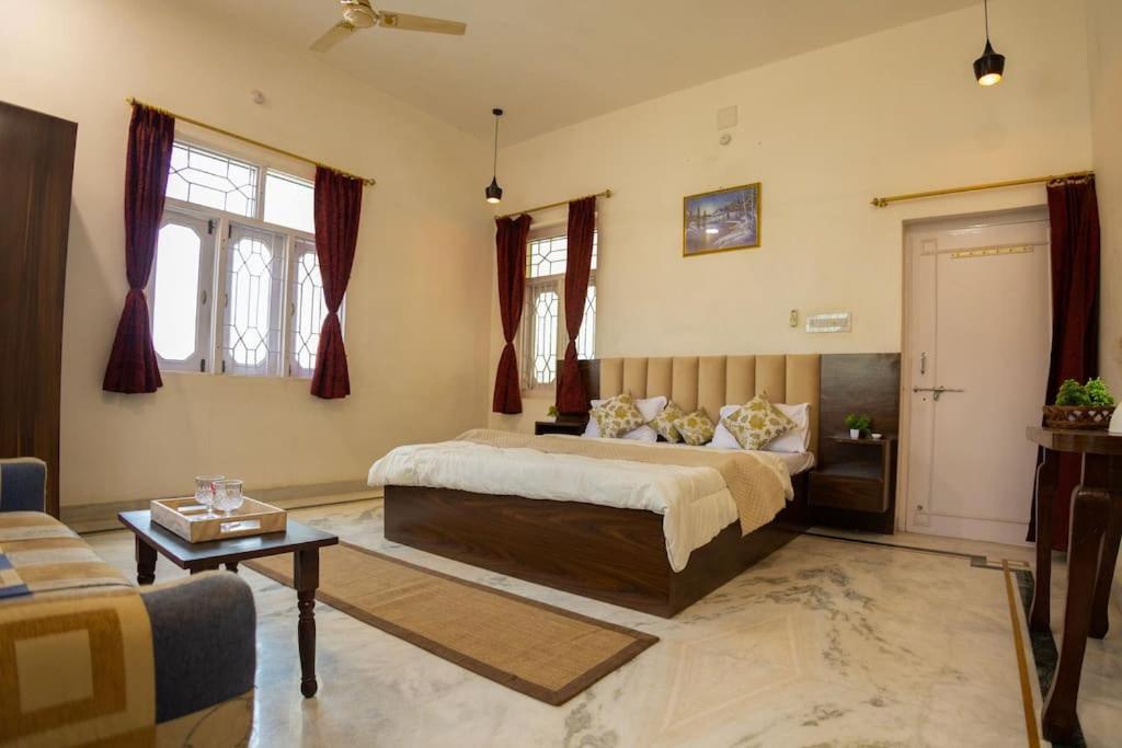 Rk Palace Jaipur Exteriör bild